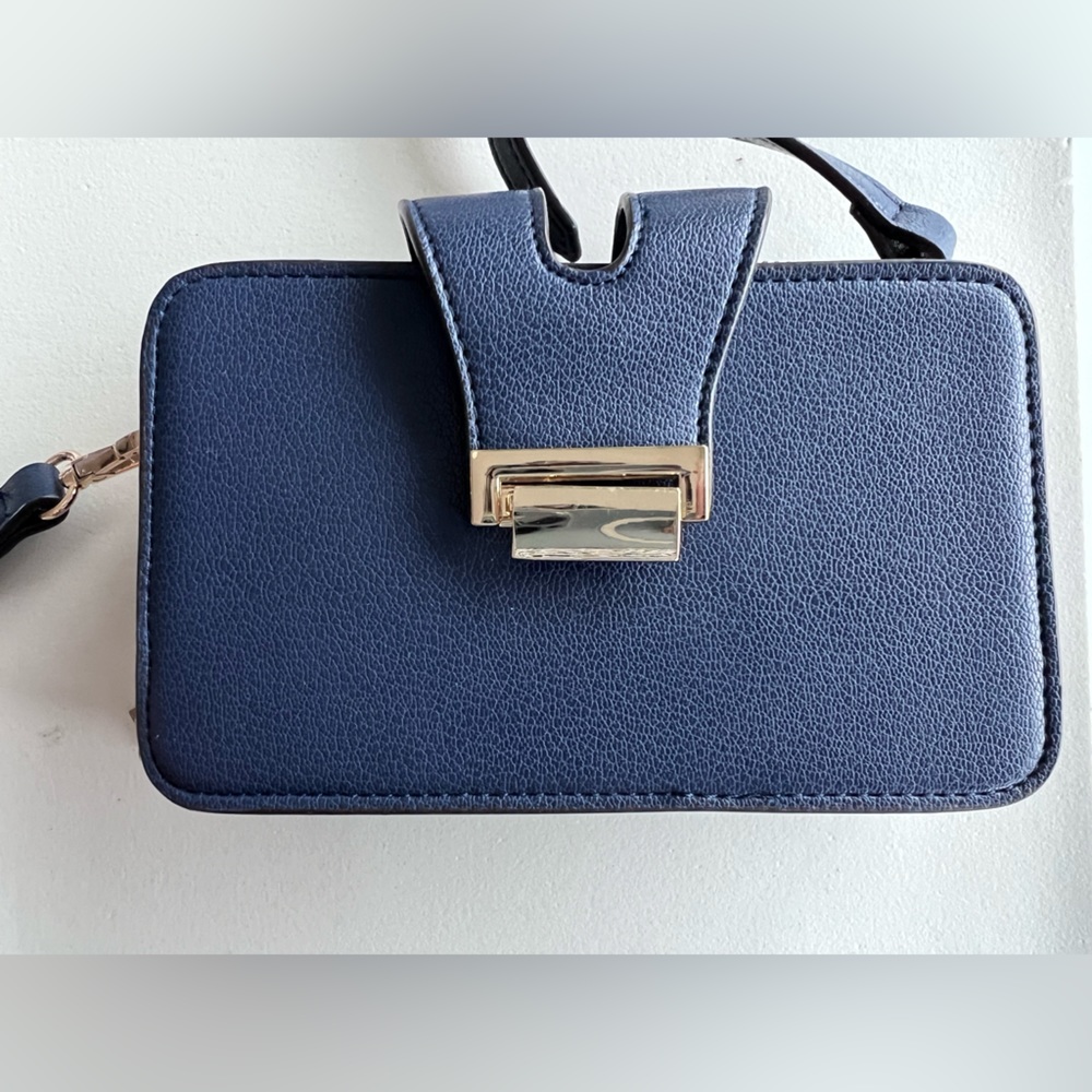 Sondra Roberts Squared Crossbody Bag in Navy and gold hardware
